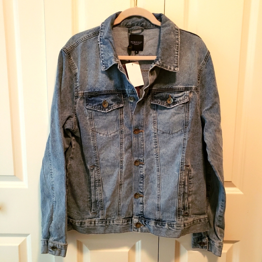 REQUEST Denim Trucker Jacket Men Size Large Blue Denim New - Picture 4 of 8